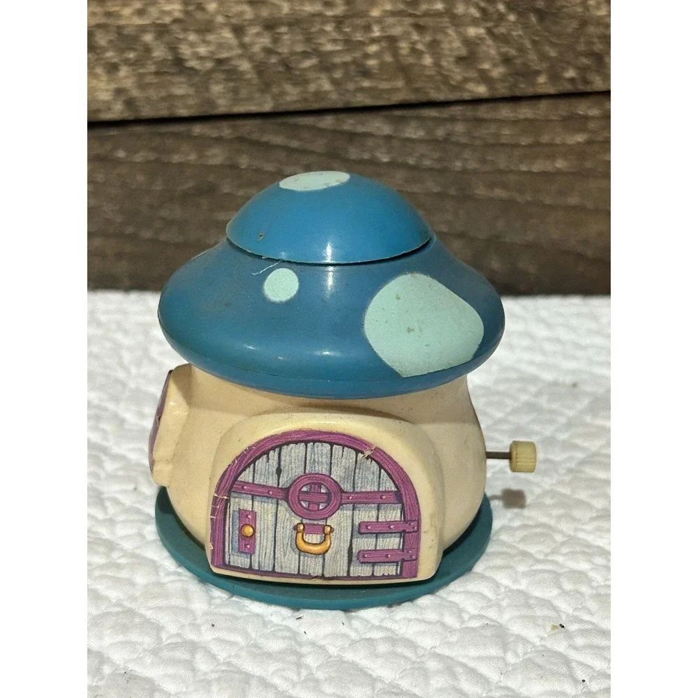 VTG SMURF Fun House Flying Smurf Wind-Up Toy 1982 For Display or Repair No Smurf